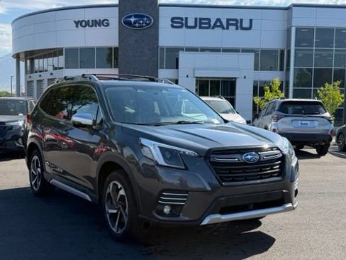 Used 2023 Subaru Forester Touring w/ Popular Package #2 AWD/4WD image 1