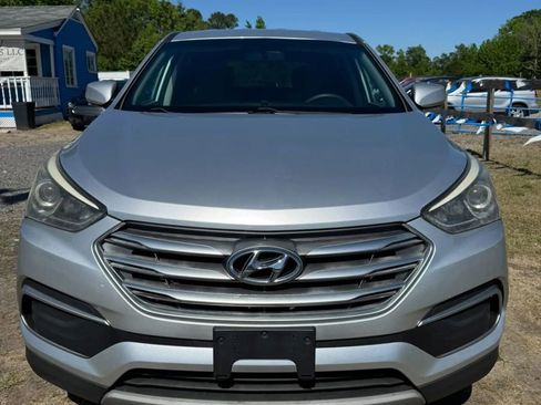 Used 2018 Hyundai Santa Fe Sport FWD image 3