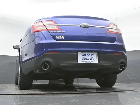Used 2015 Ford Taurus SE FWD image 34