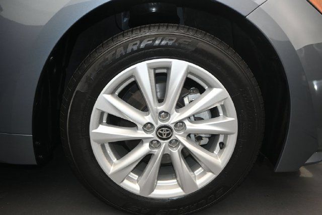 Used 2026 Toyota Corolla LE w/ LE Premium Package FWD image 15