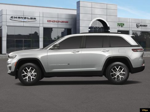 New 2025 Jeep Grand Cherokee Limited image 3