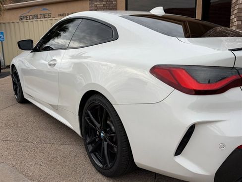 Used 2021 BMW 430i Coupe w/ M Sport Package image 23