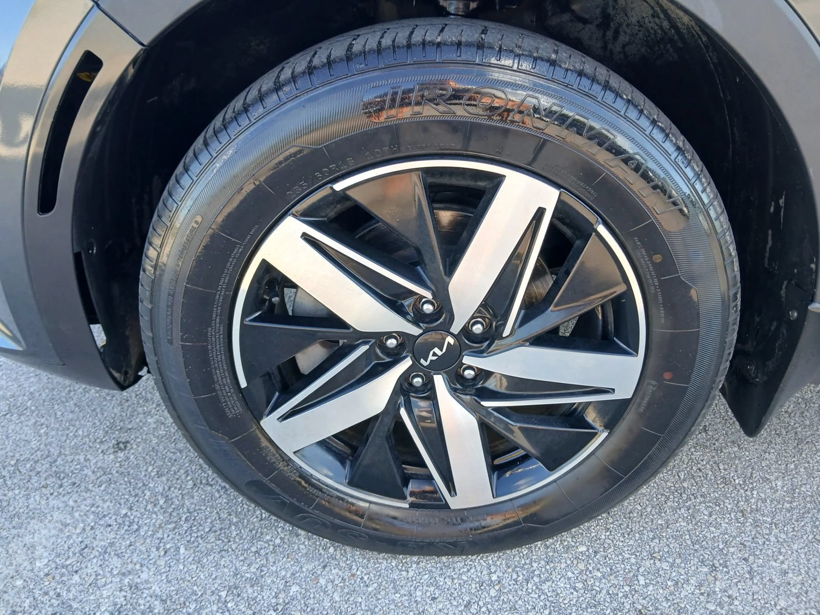 Used 2021 Kia Sorento S w/ Panoramic Sunroof Package FWD image 17