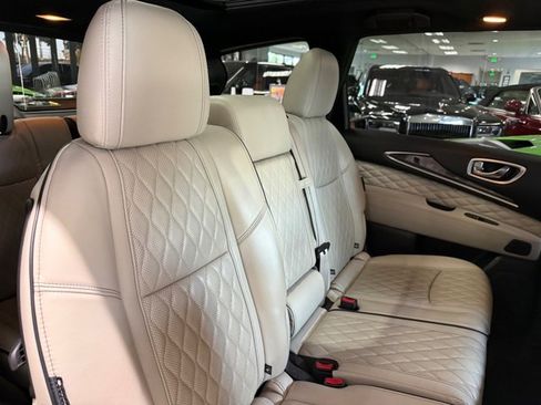 Used 2019 INFINITI QX60 Luxe w/ Limited Package FWD image 18