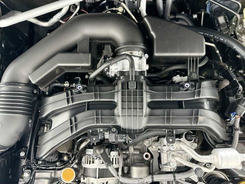 Certified 2025 Subaru Crosstrek 2.0i Premium image 27