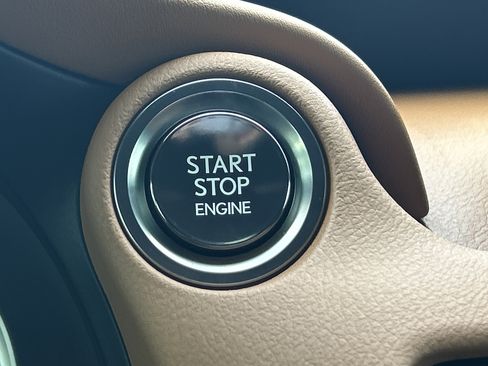 Used 2025 Lexus IS 350 F Sport RWD image 15