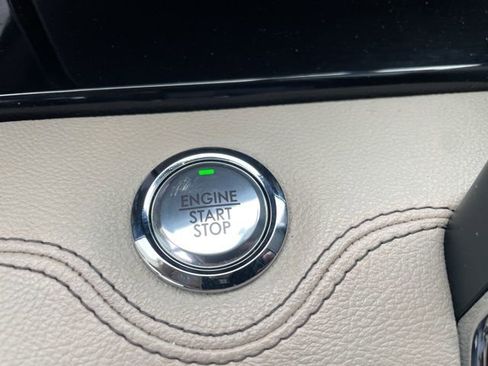 Used 2022 Lincoln Navigator Reserve image 18