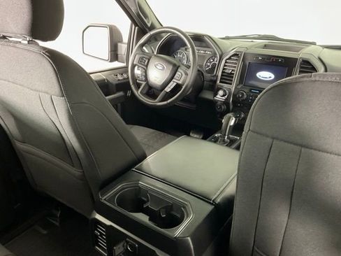 Used 2018 Ford F150 XLT w/ Equipment Group 302A Luxury image 34