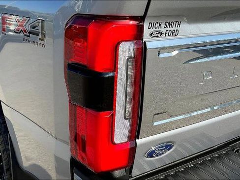 Certified 2024 Ford F250 Platinum w/ FX4 Off-Road Package image 24