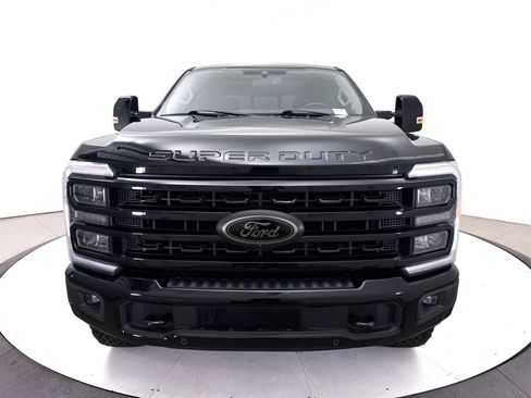 Used 2023 Ford F250 Lariat w/ Lariat Ultimate Package AWD/4WD image 15