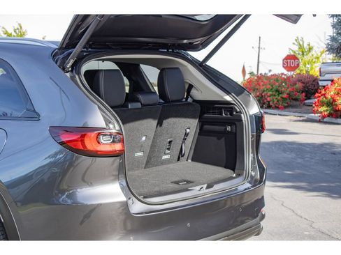 Used 2026 MAZDA CX-90 3.3 Turbo w/ Preferred Package AWD/4WD image 10