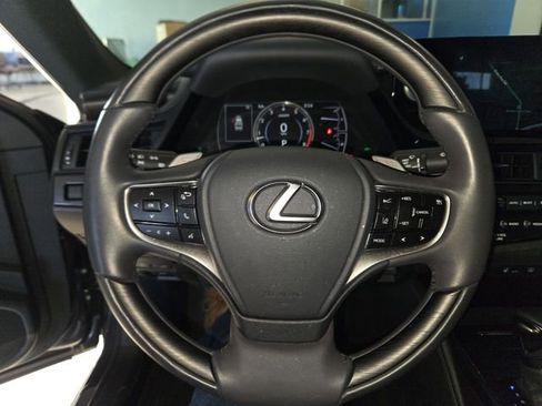 Used 2025 Lexus ES 350 Ultra Luxury image 14
