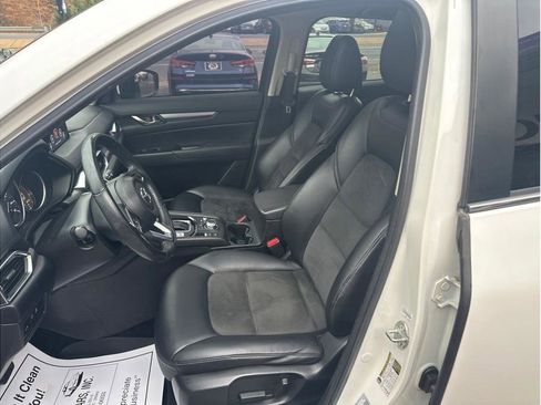 Used 2019 MAZDA CX-5 Touring image 13
