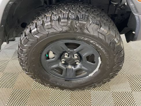 Used 2020 Jeep Wrangler Unlimited Sport AWD/4WD image 11