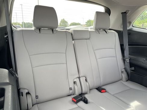 Used 2022 Honda Pilot Touring image 30