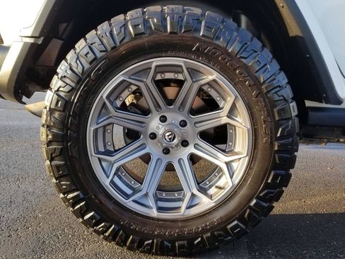 Used 2021 Jeep Wrangler Unlimited Rubicon w/ Dual Top Group AWD/4WD image 20