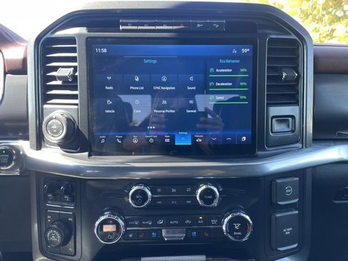 Used 2021 Ford F150 Lariat w/ Equipment Group 502A High image 17