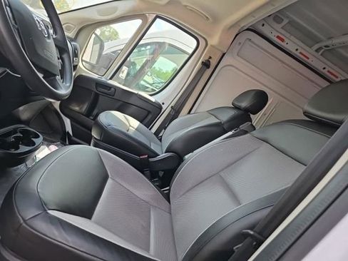 Used 2021 RAM ProMaster 2500 image 6