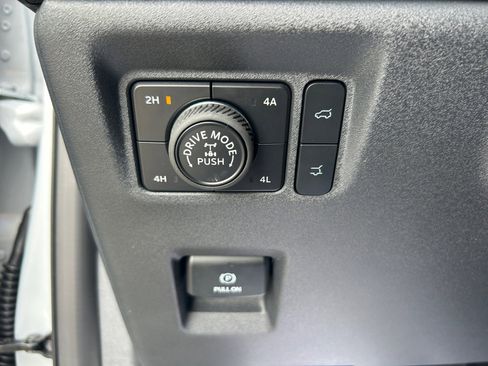 New 2026 Ford Expedition Tremor AWD/4WD image 23