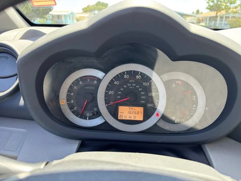 Used 2010 Toyota RAV4 2WD image 4
