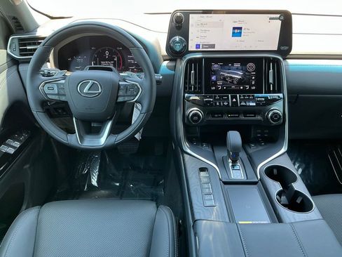 New 2026 Lexus LX 700h Luxury AWD/4WD image 11