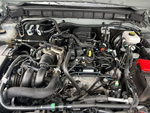 Used 2021 Ford Bronco Big Bend image 35