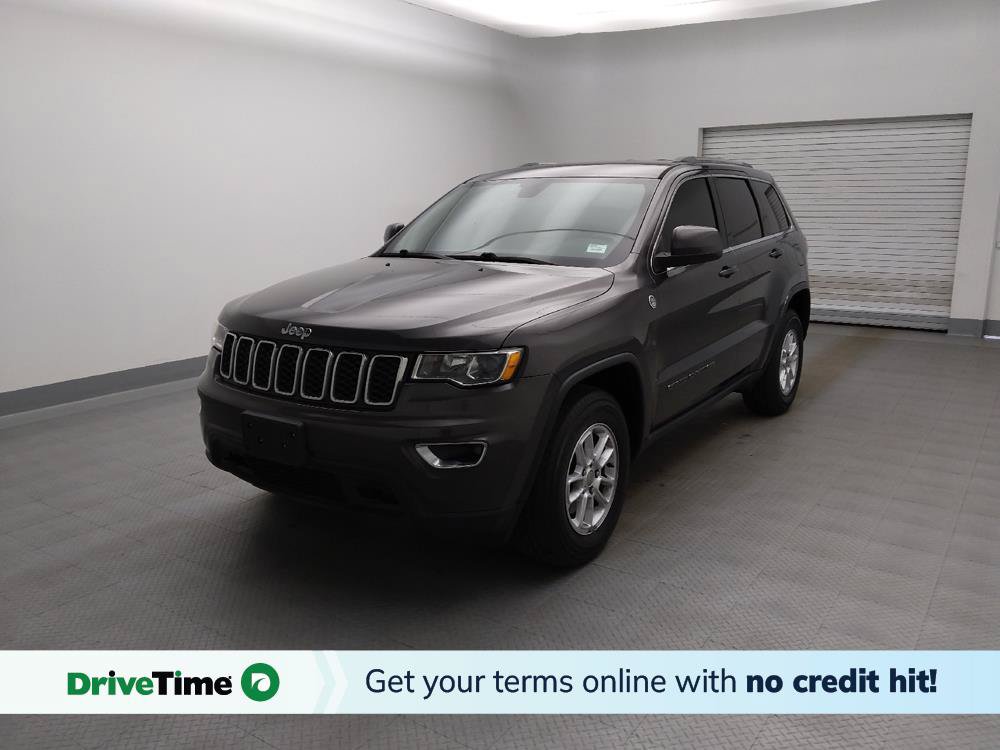 Used 2018 Jeep Grand Cherokee Laredo AWD/4WD image 1
