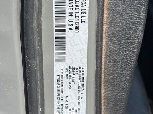 Used 2020 Dodge Durango SXT AWD/4WD image 12