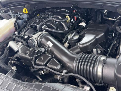 Used 2024 Jeep Grand Cherokee L Limited w/ Luxury Tech Group II image 71