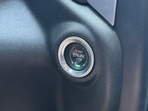Used 2019 GMC Sierra 1500 SLE w/ SLE Value Package RWD image 27