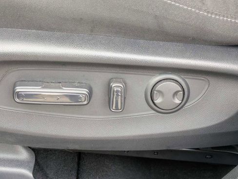 Certified 2023 Honda CR-V EX image 16