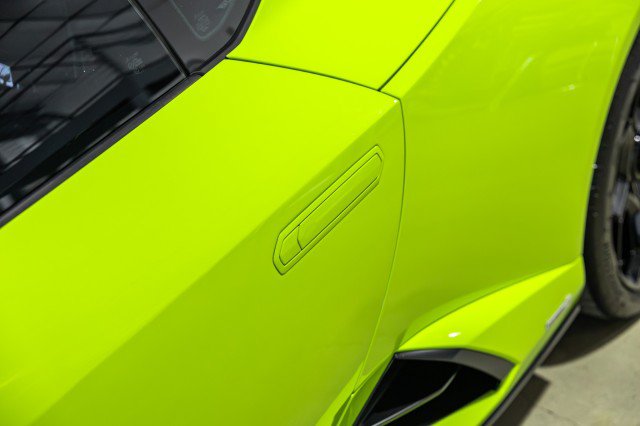 Used 2023 Lamborghini Huracan Tecnica RWD image 25