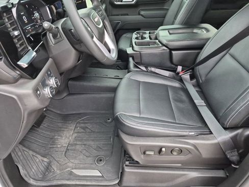 Used 2024 GMC Sierra 1500 Elevation image 31