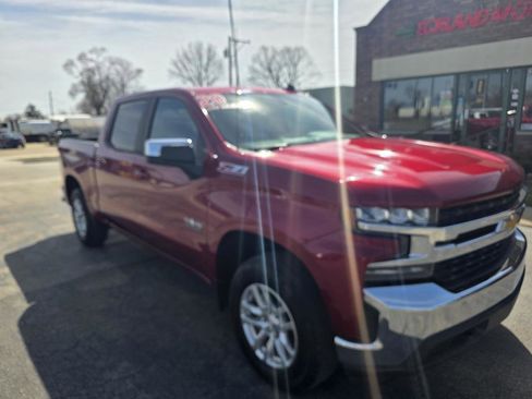 Used 2020 Chevrolet Silverado 1500 LT w/ Texas Edition image 4