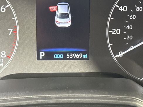 Used 2023 Toyota Corolla LE image 21