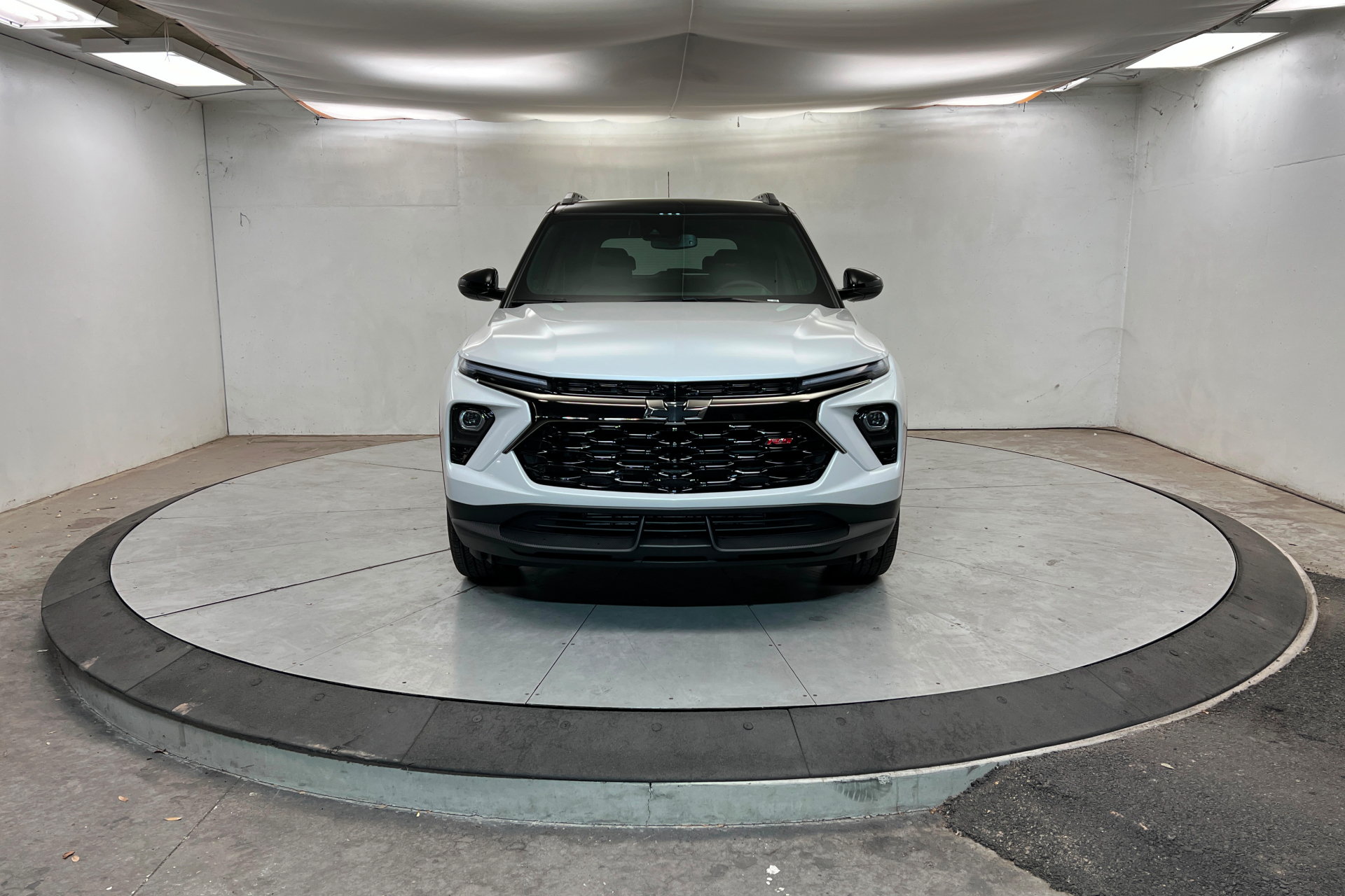 New 2026 Chevrolet TrailBlazer RS w/ Convenience Package AWD/4WD image 9