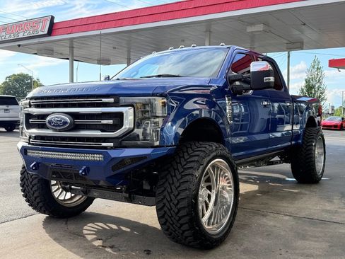 Used 2022 Ford F250 Platinum image 13