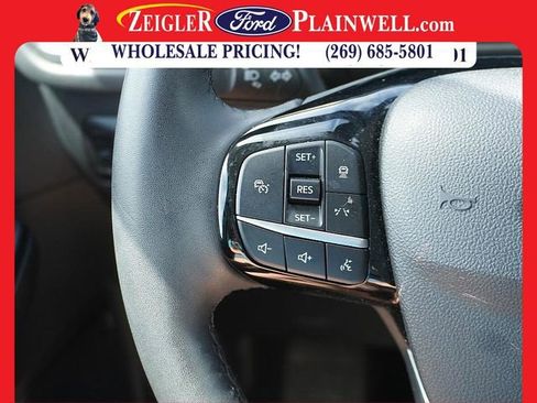 Used 2023 Ford Escape Platinum image 25