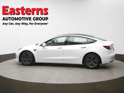 Used 2023 Tesla Model 3 Standard Range RWD image 59