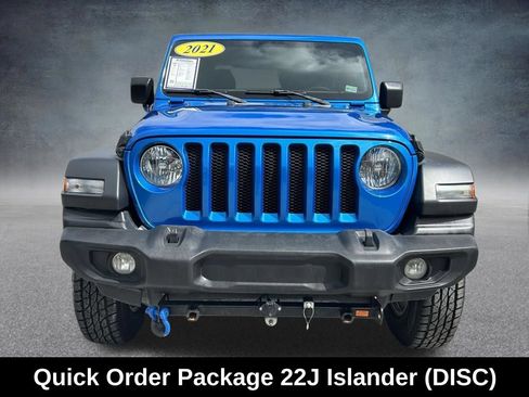 Certified 2021 Jeep Wrangler Sport AWD/4WD image 3