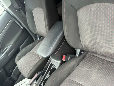 Used 2018 Mitsubishi Outlander Sport ES image 15