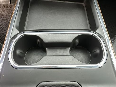 Used 2024 Chevrolet Silverado 2500 High Country w/ High Country Premium Package image 34