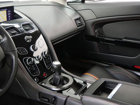 Used 2016 Aston Martin V8 Vantage GT RWD image 26