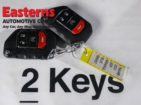 Used 2023 Jeep Wrangler Unlimited w/ Cold Weather Group AWD/4WD image 28