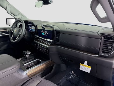 Used 2025 Chevrolet Silverado 1500 LT w/ All Star Edition Plus image 31