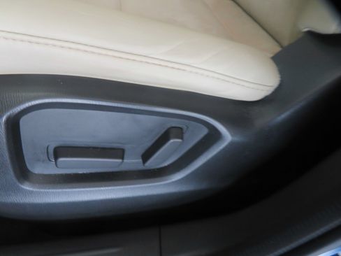 Used 2019 MAZDA CX-5 Touring FWD image 15