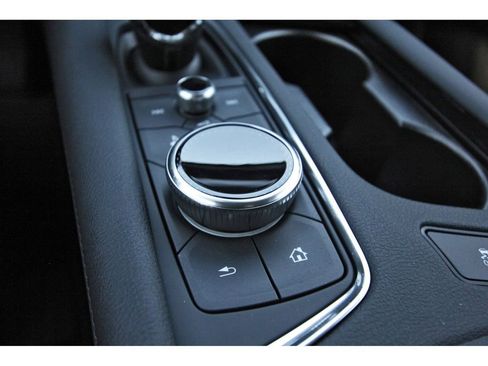 New 2026 Cadillac XT5 Luxury image 20