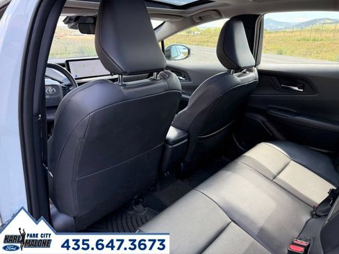 Used 2024 Toyota Prius XLE AWD/4WD image 27