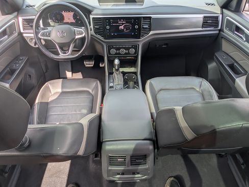 Used 2021 Volkswagen Atlas Cross Sport SEL Premium R-Line AWD/4WD image 21