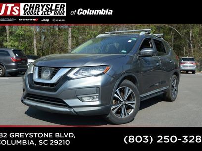 Used 2017 Nissan Rogue SL w/ SL Premium Package